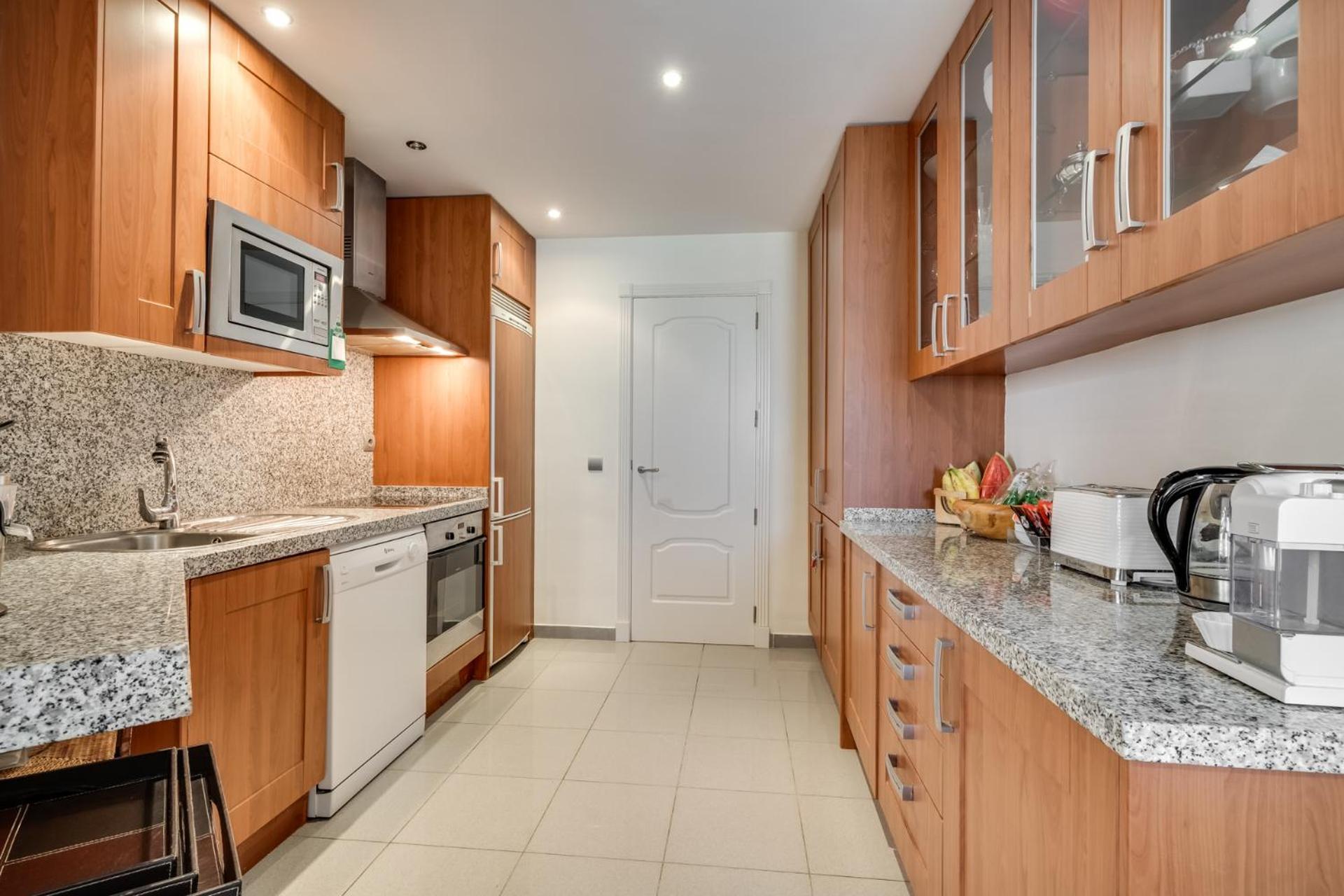 Molo Residences Boutique Apartments & Spa Marbella Bagian luar foto