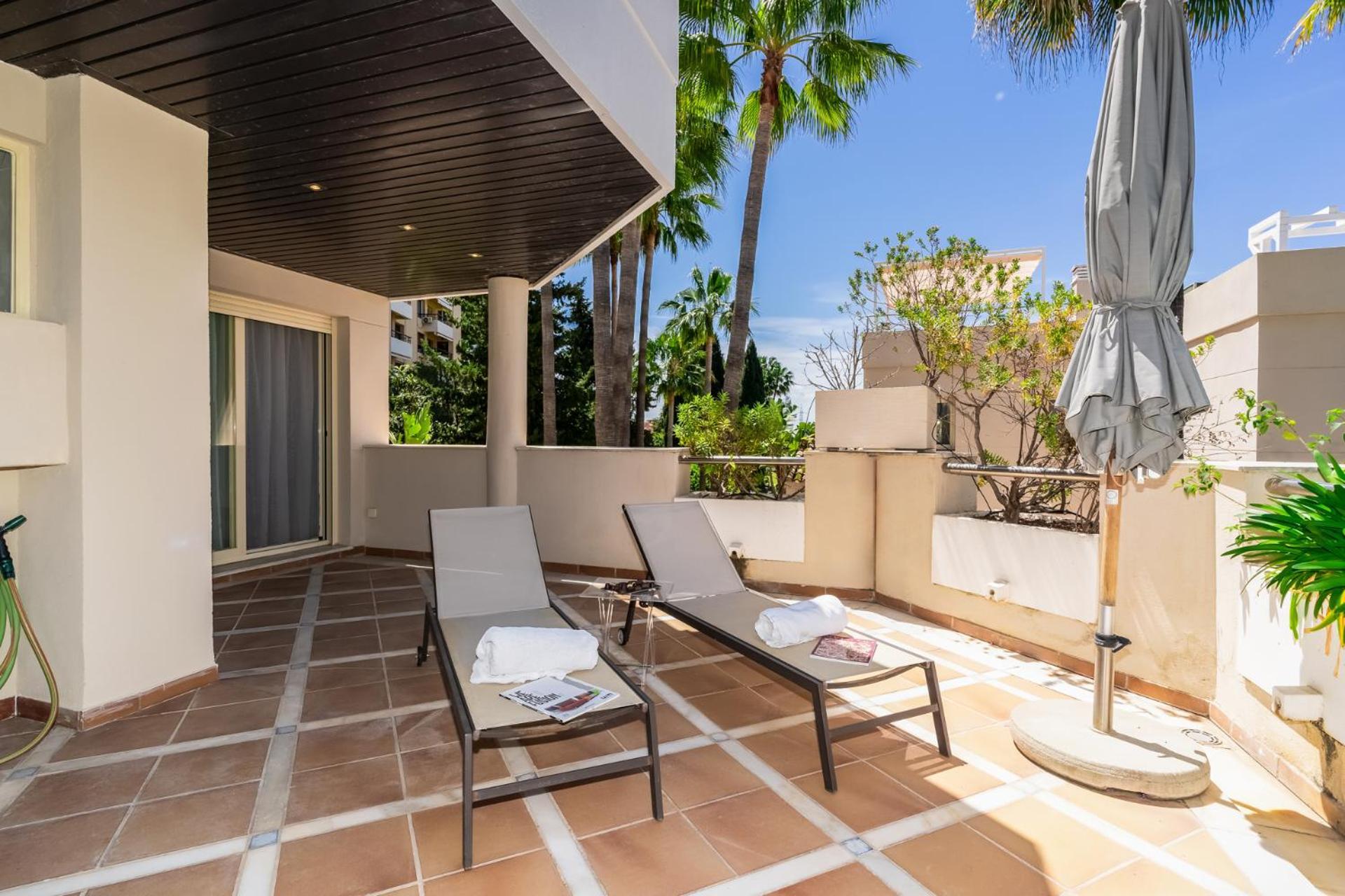 Molo Residences Boutique Apartments & Spa Marbella Bagian luar foto