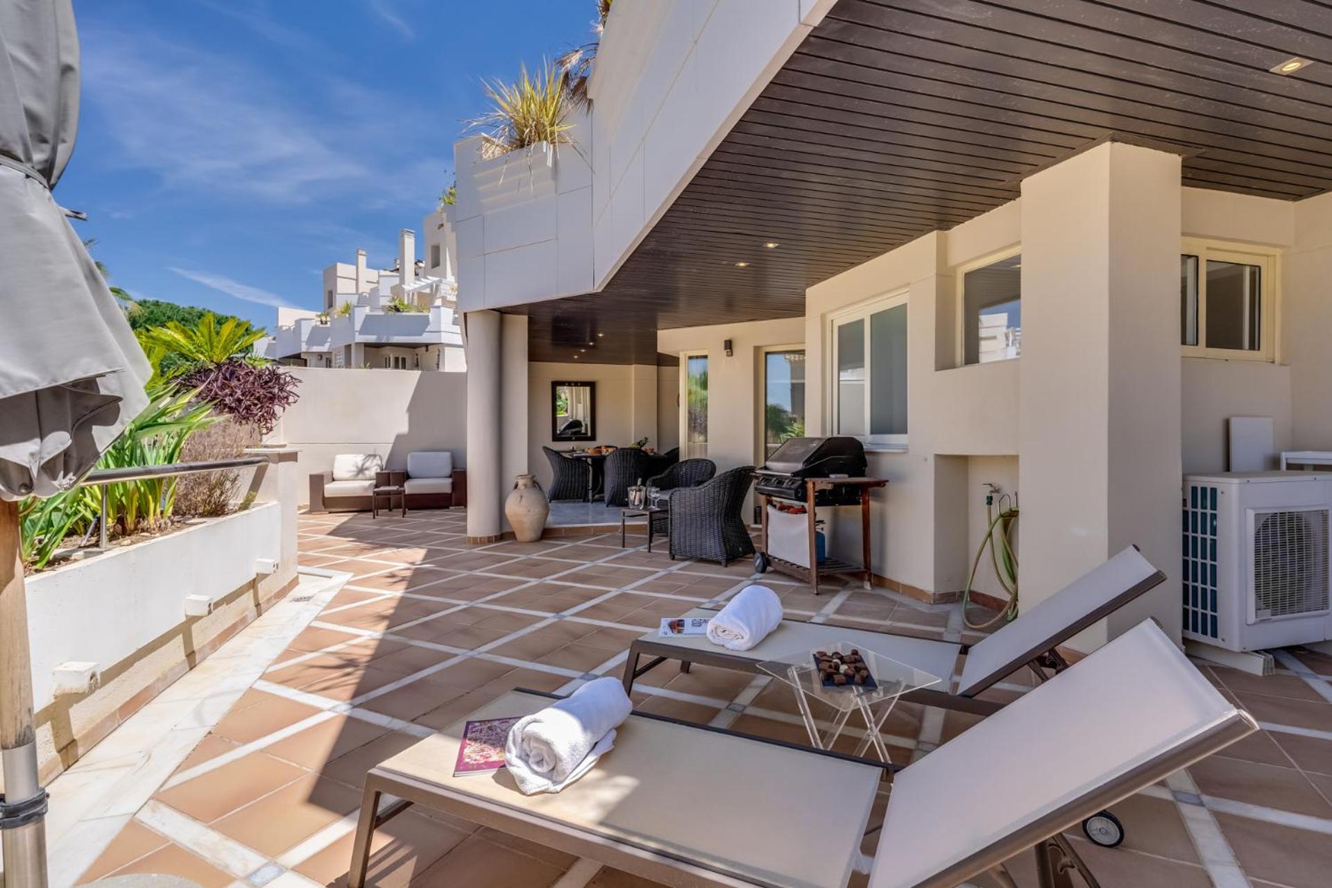 Molo Residences Boutique Apartments & Spa Marbella Bagian luar foto