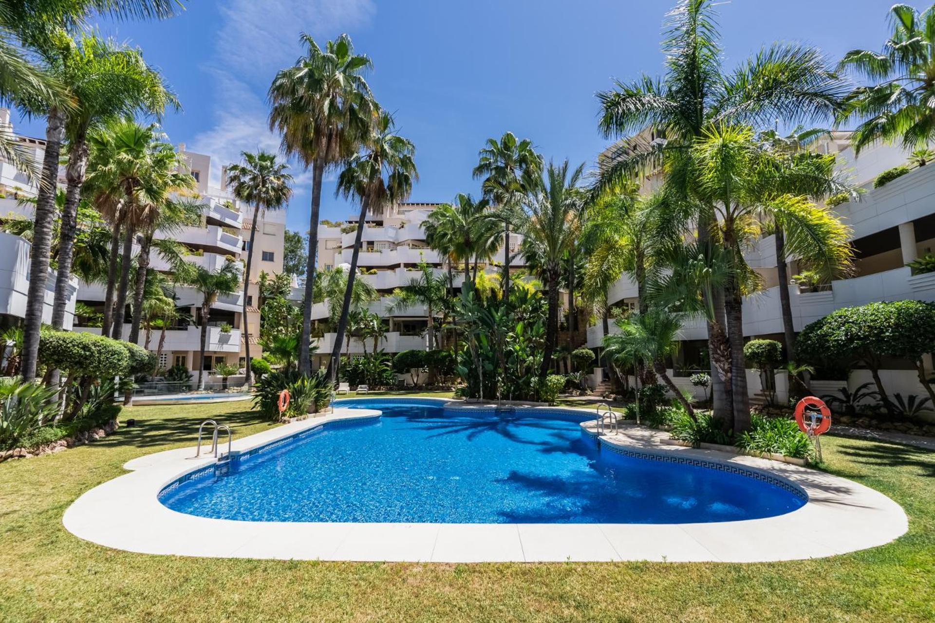 Molo Residences Boutique Apartments & Spa Marbella Bagian luar foto