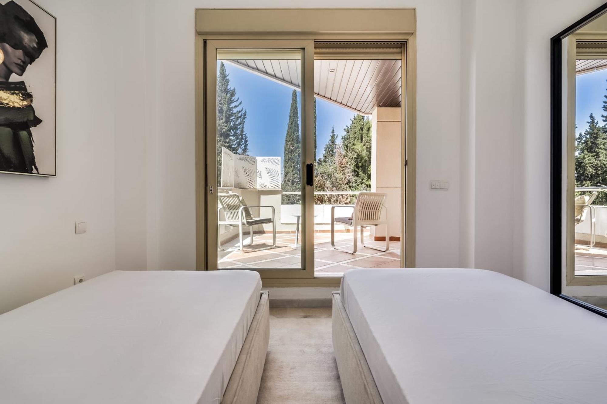 Molo Residences Boutique Apartments & Spa Marbella Bagian luar foto