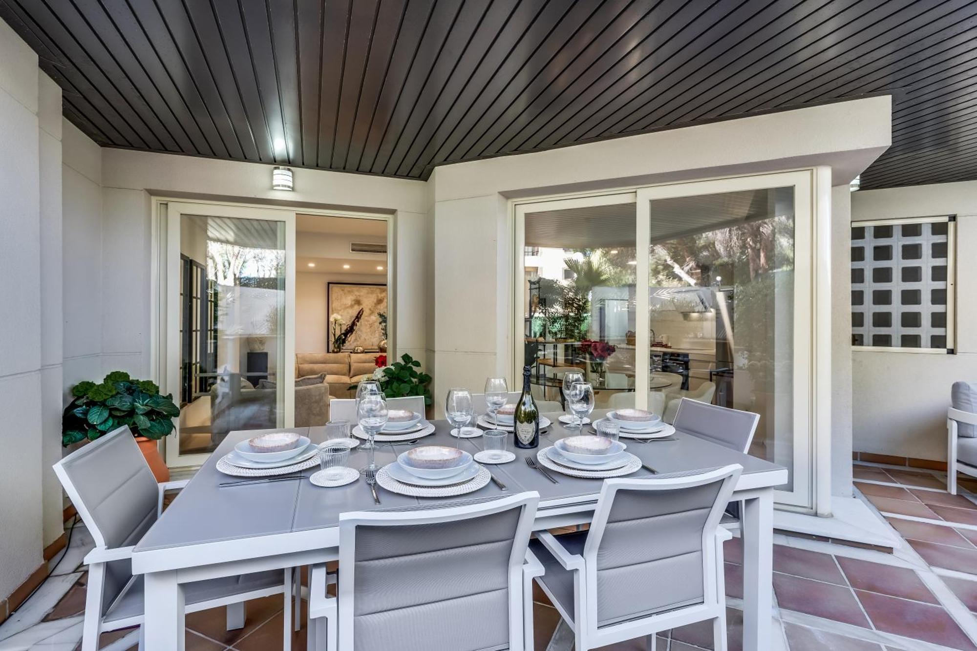 Molo Residences Boutique Apartments & Spa Marbella Bagian luar foto
